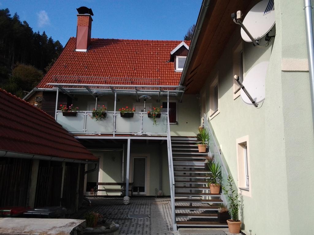 Lerchenhof Hotel Friesach  Exterior photo