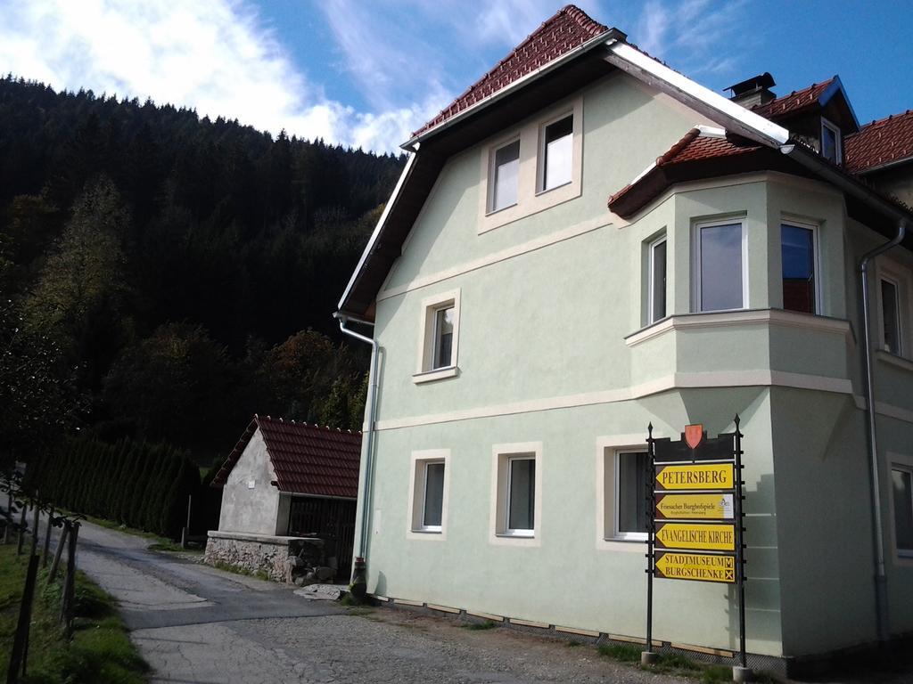 Lerchenhof Hotel Friesach  Exterior photo